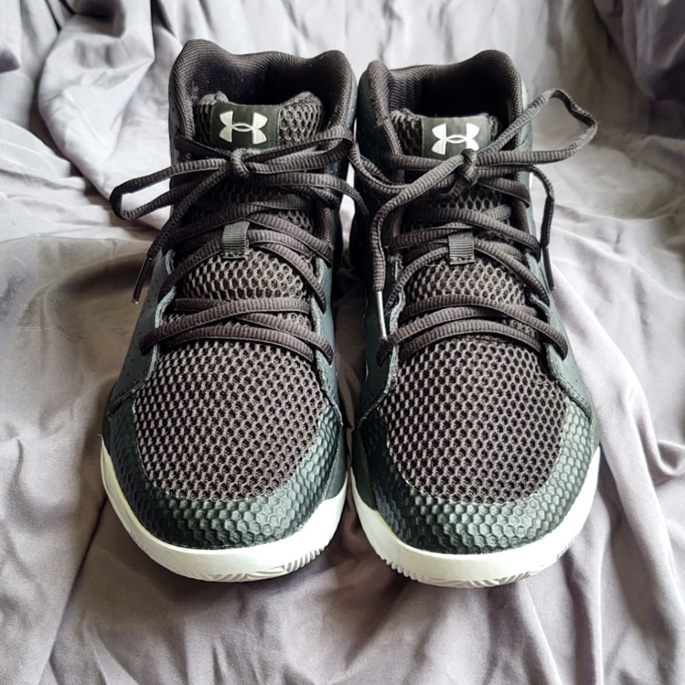 Under Armour Basketball Shoes